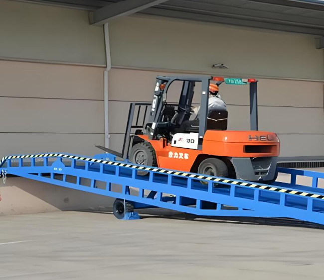 灯塔移动式卸货平台（叉车用）
